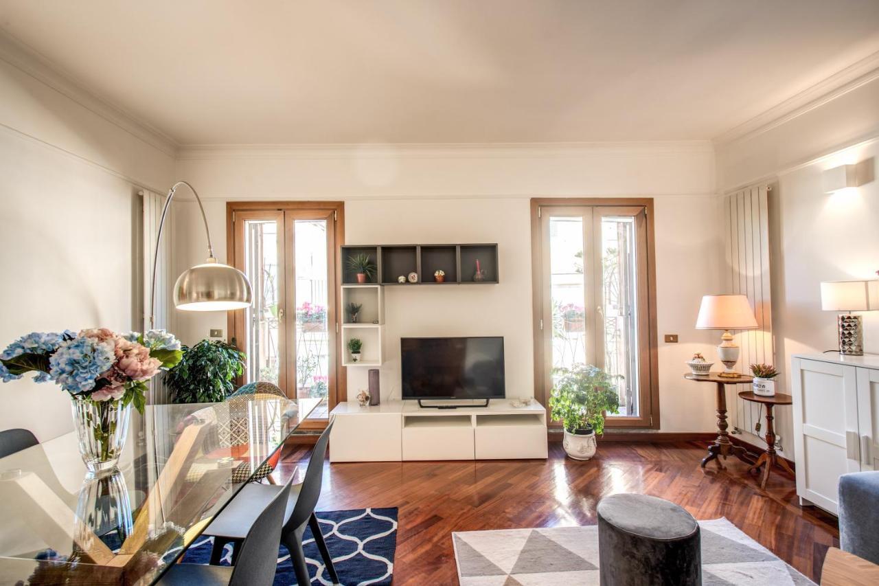Апартаменты Fresh House Monti Рим Экстерьер фото